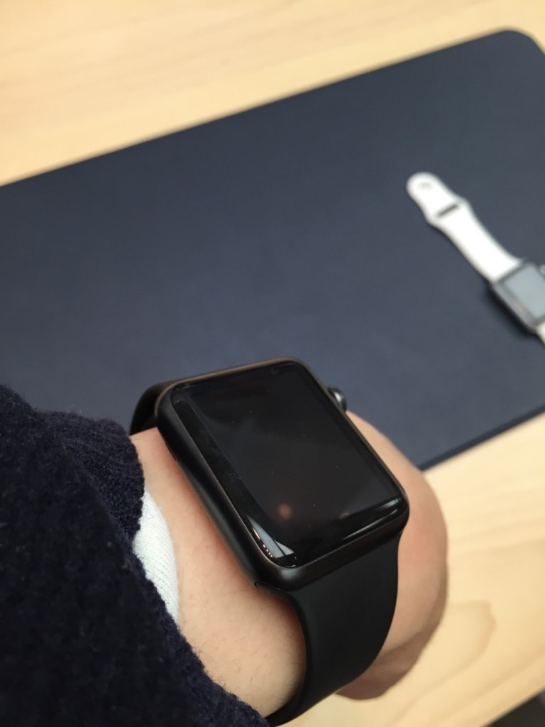 Apple Watch try on-2